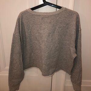 Cropped sweatshirt